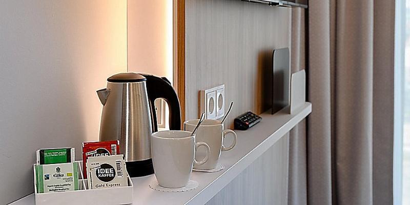 Holiday Inn Express Cambridge West - Cambourne By Ihg Buitenkant foto